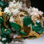 Willemite and Dioptase