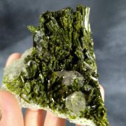 QUARTZ on EPIDOTE - Le Cornillon, France