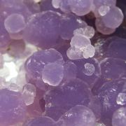 Quartz / (variety - Chalcedony) / (variety - Agate) / (Grape Chalcedony / Grape Agate)