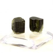 Vesuvianite (2 pcs). 32.5 ct.