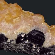 Cadmian and Cobaltian Smithsonite on Galena