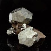 Siderite, Pyrite, Quartz.