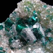 Quartz on Dioptase