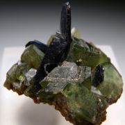 Vivianite with Ludlamite