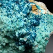 Veszelyite on Hemimorphite