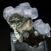 Fluorite & Fluorapatite on Muscovite