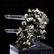 Siderite, Quartz, Pyrite.