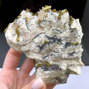 Stilbite, albite, microcline, chlorite