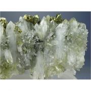 Chalcopyrite, Quartz