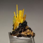 WULFENITE, MOTTRAMITE