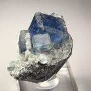 FLUORITE with phantoms, QUARTZ