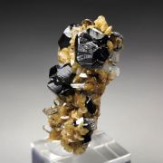 CASSITERITE twinned, SIDERITE