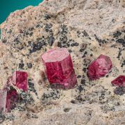 Red Beryl 