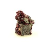 Erythrite + Quartz. 177.0 ct.