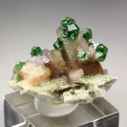 gem GARNET var. GROSSULAR var. CHROMIAN, PREHNITE