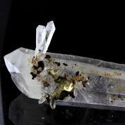 Quartz, Pyrite, Siderite.