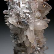 'Gitter' Quartz on Feldspar