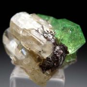 Tsavorite, Diopside on Graphite