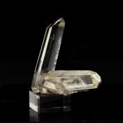 Quartz. 163.5 ct.