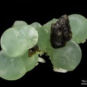 Prehnite on Epidote with Laumontite