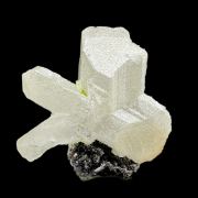 Cerussite, quartz, descloizite