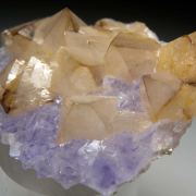 Scheelite on Fluorite