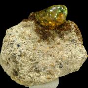 Opal var. hyalite