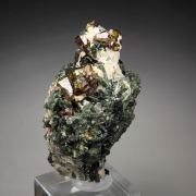 gem GARNET var. ANDRADITE var. TOPAZOLITE, ACTINOLITE