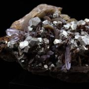 Siderite, Quartz, Pyrite.