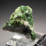 gem GARNET var. GROSSULAR var. CHROMIAN, DIOPSIDE