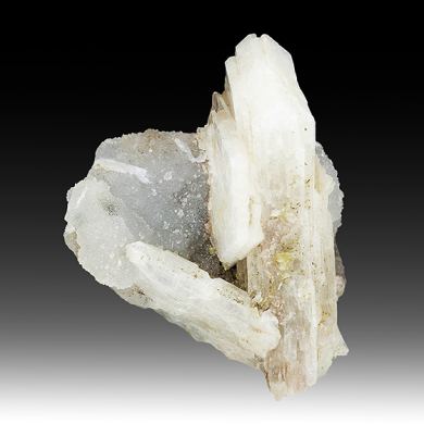 Barrerite with Quartz