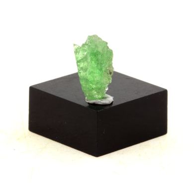 Tsavorite Garnet. 3.38 ct