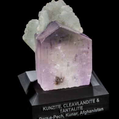 Kunzite, Cleavlandite & Tantalite from Afghanistan