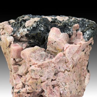 Rhodonite with Franklinite