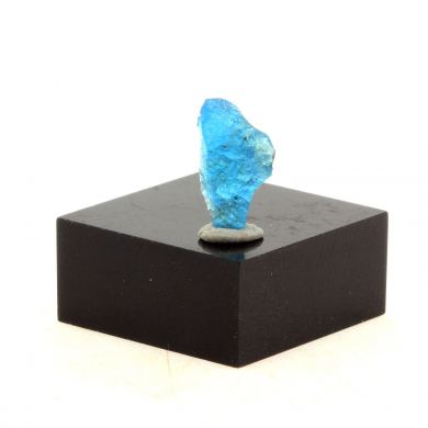 Neon blue Apatite. 1.37 ct.