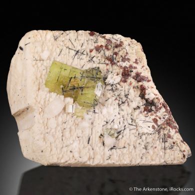 Fluorapatite with Aegirine and Kentbrooksite on Feldspar