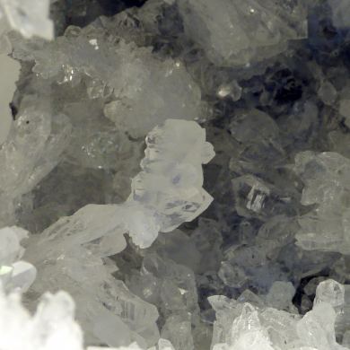 Quartz var. chalcedony