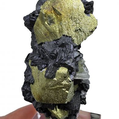 Chalcopyrite, sphalerite, quartz