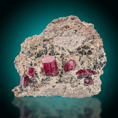 Red Beryl 