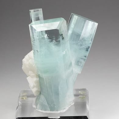 Beryl var. Aquamarine