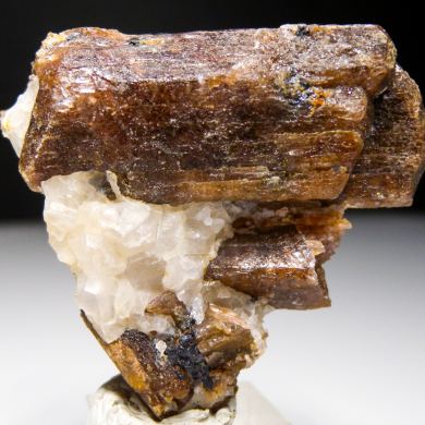 Bustamite