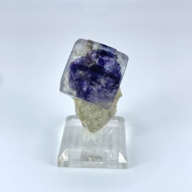 Fluorite on Muscovite