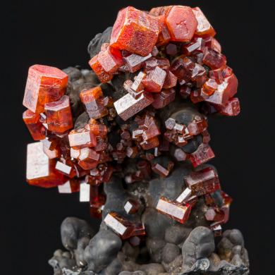 Vanadinite on Goethite