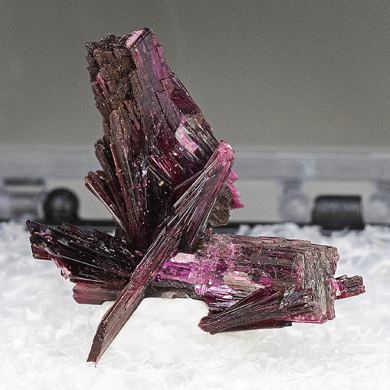 Erythrite