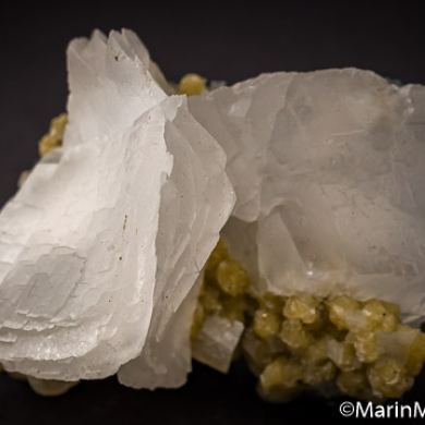 Calcite on Siderite