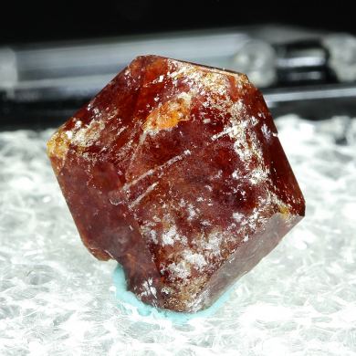 Grossular garnet