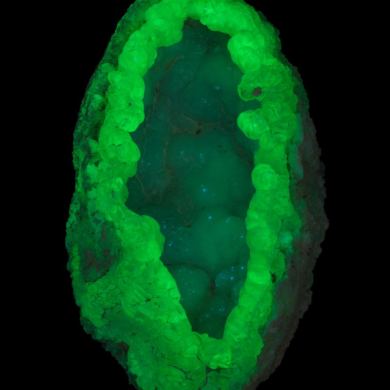 Opal var. Hyalite