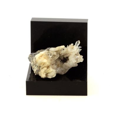 Scepter Quartz. 90.0 ct.