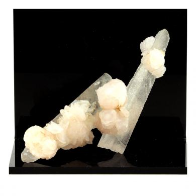 Mangano Calcite + Quartz. 317.0 ct.