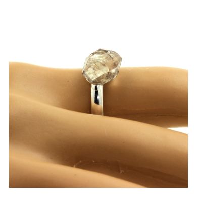 Silver Plated raw petroleum Quartz Ring. 9.82 ct.